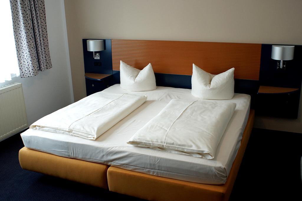 Motel Hormersdorf Hormersdorf  ภายนอก รูปภาพ